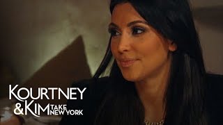 Romantic Rendezvous | Kourtney & Kim Take New York | E!