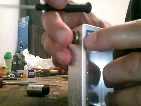 How to fix your non firing Cherry Bomber box mod - YouTube