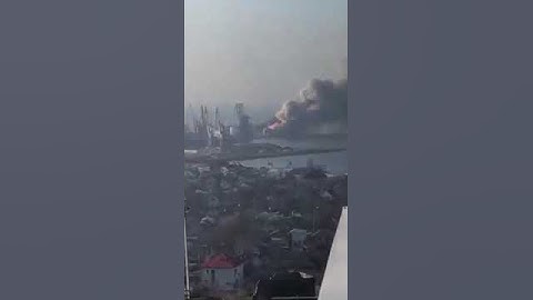 Ukraina pranešė sunaikinusi Rusijos jūrų desanto laivą