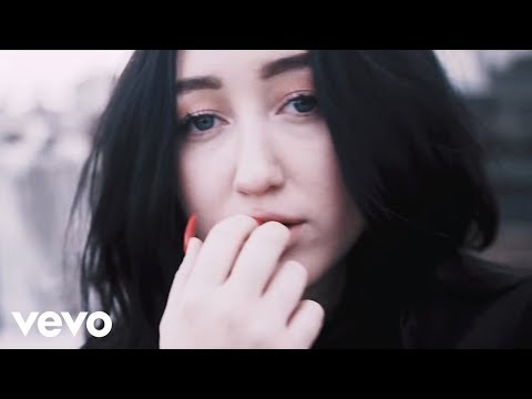 Noah Cyrus ft. XXXTENTACION - Again (21 сентября 2017) 