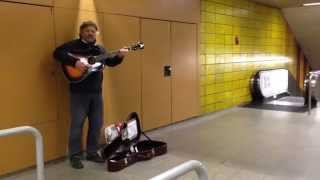 A Kite In A Hurricane - Bernard G. Muller - Video By Wutzfilms