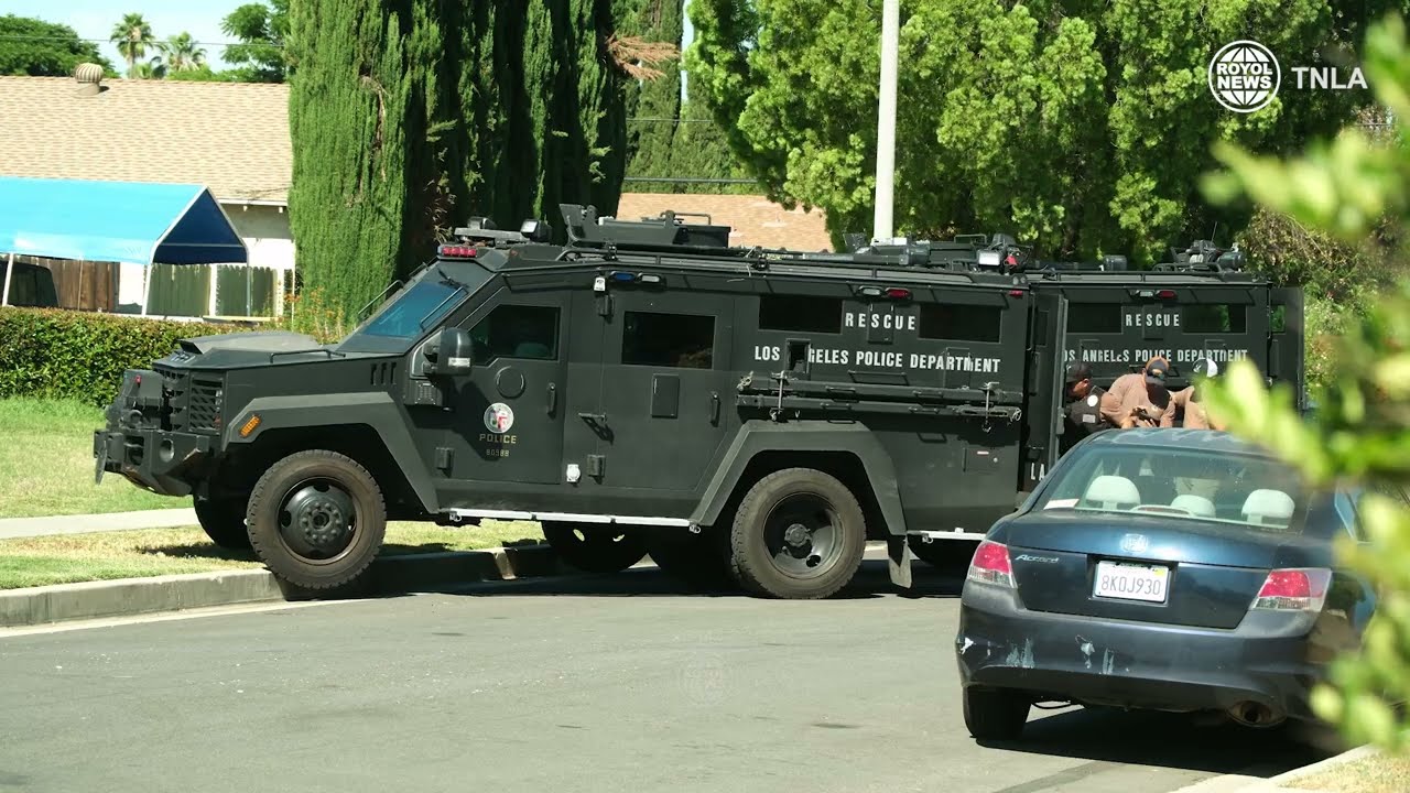 LAPD SWAT - Standoff Unfolds in West Hills as Suspect Barricades Himself in Home