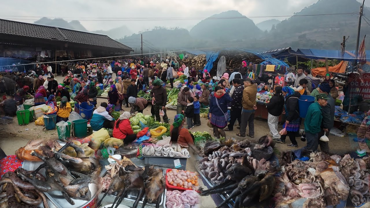 Nình Còi TiVi, Đi Chợ Phiên Vùng Cao Tây Bắc Chợ Phiên Cán Cấu Dịp Cuối Năm