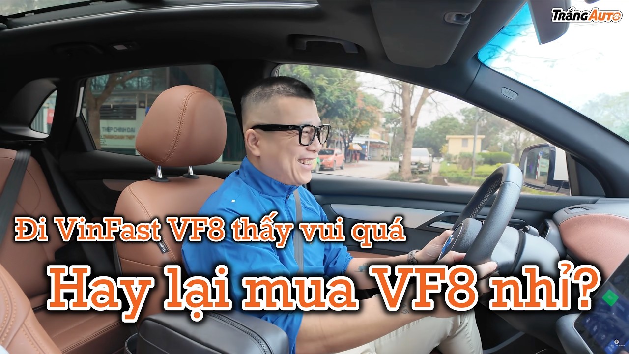 Hay lại mua VinFast VF8 đi anh em nhỉ?