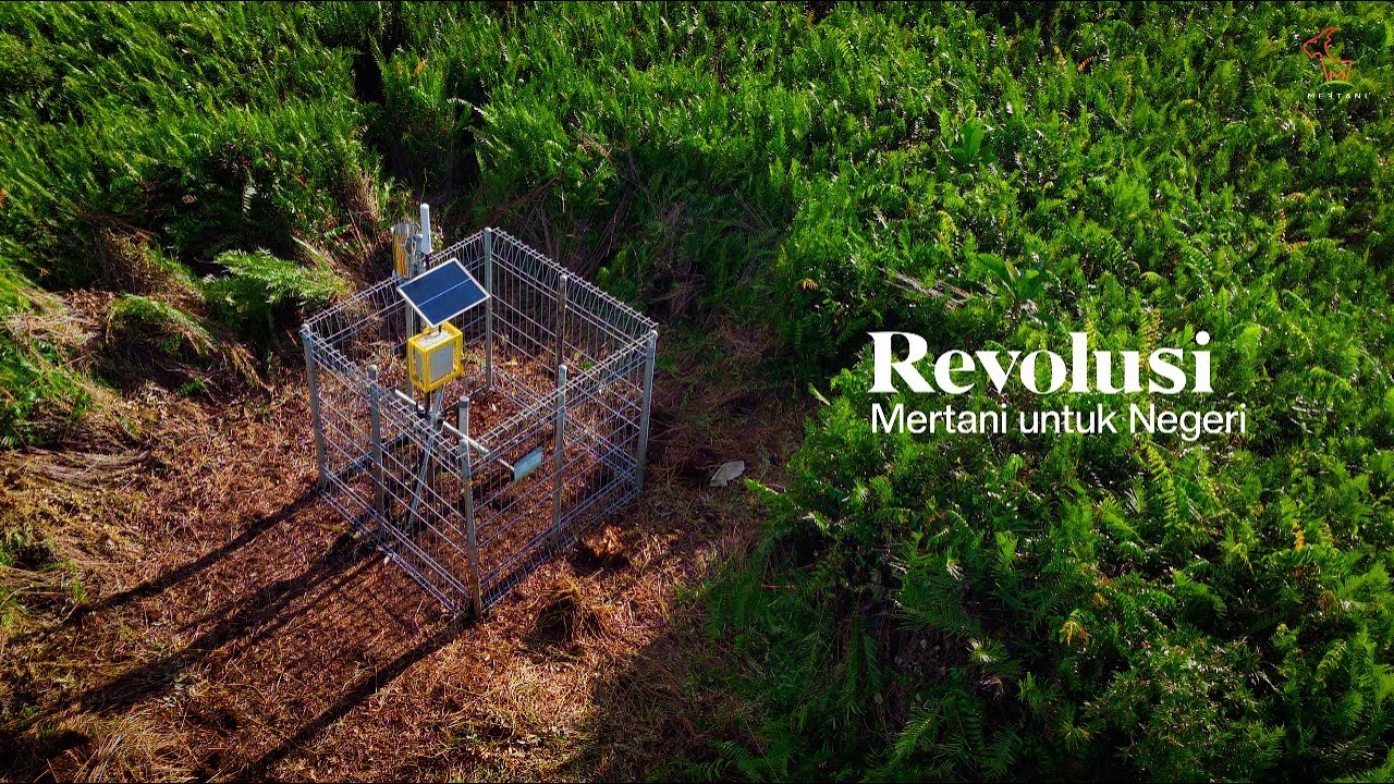 Short Documentary - Revolusi: Instalasi Automatic Water Level Recorder untuk Lahan Gambut