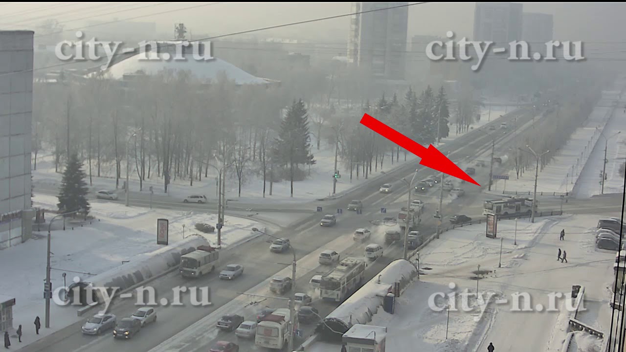 Три аварии и оторвавшиеся рога у троллейбуса - YouTube