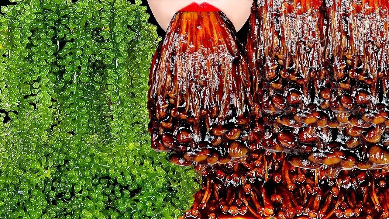 ASMR SPICY BLACK BEAN ENOKI MUSHROOMS SEA GRAPES MUKBANG EATING SOUNDS 