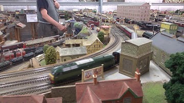 Heljan Class 47 heads the final test of the new Anglo-Scottish sleeper train on Banbury Connections.