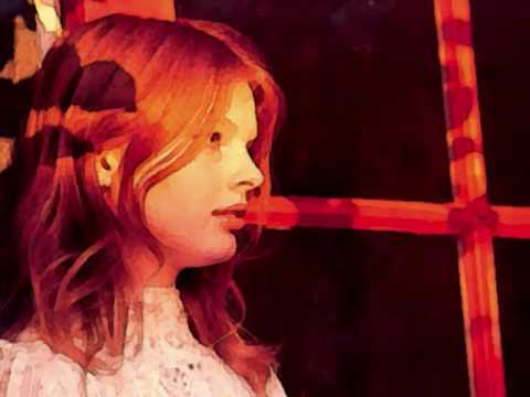 YouTubeでMiranda Lee Richards - I know what it's likeを視聴 YouTubeでMiranda Lee Richards - I know what it's likeを視聴