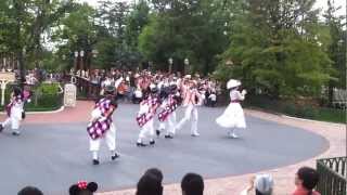 2012 Japan Trip - Tokyo Disneyland: Easter Wonderland Parade (Original)
