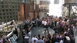 Eminem Preforming Not Afraid on NYC Rooftop!!!