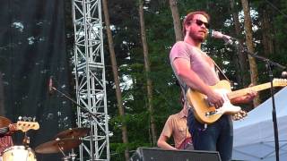 Video thumbnail of "Amos Lee LIVE "I Want To Know" with Mutlu  "Angel" Holyoke"