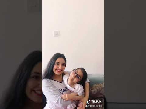 الفيديو صاحب ملايين المشاهدات على تيكتوك بتنفيذ تحدي الذكريات