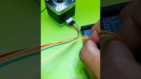 Nema 17 Stepper motor interface using A4988 #shorts