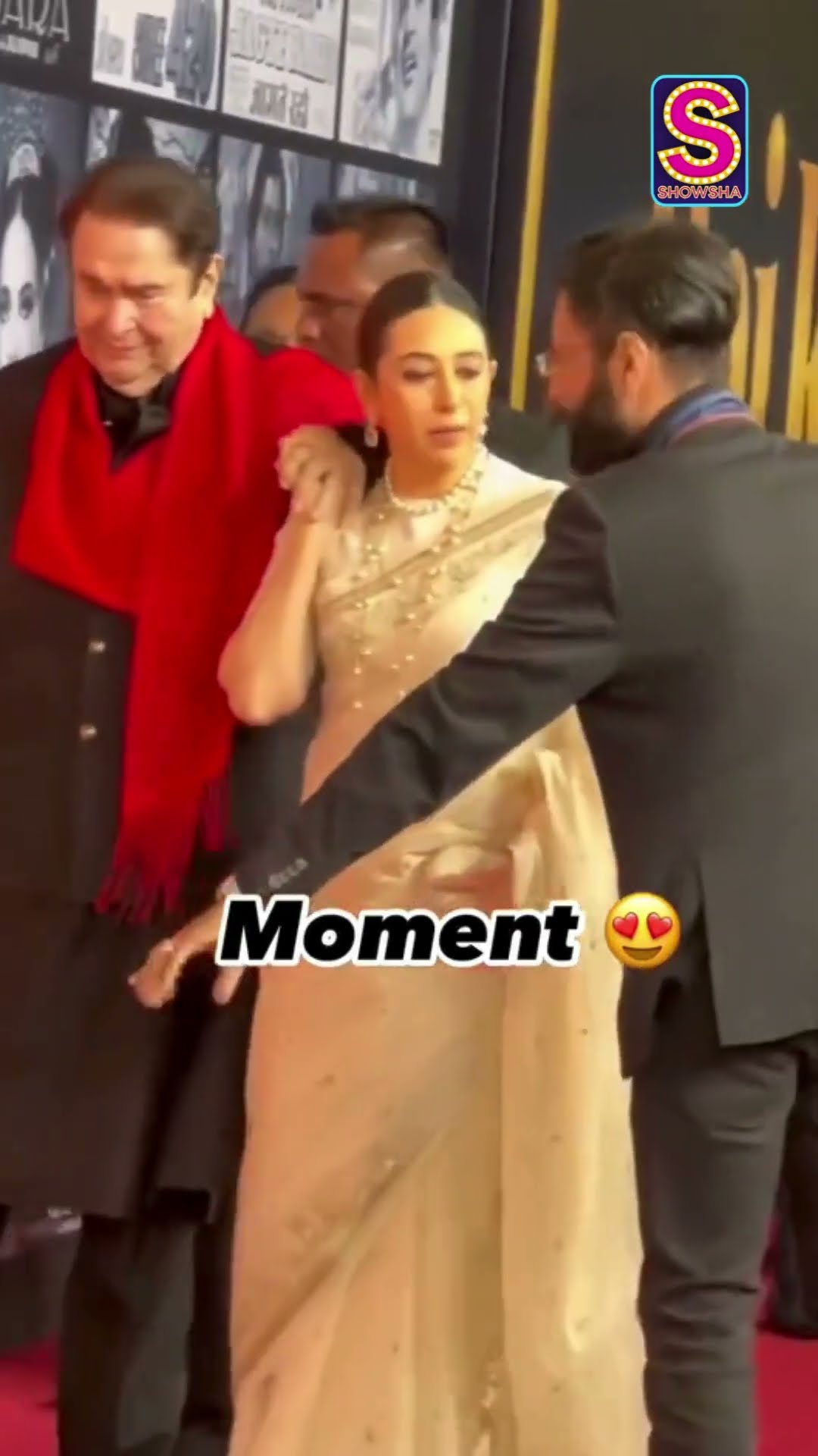 Karisma Kapoor Stuns In A Classic Saree, Exuding Timeless Grace! | Bollywood | Kapoor Khandan | N18S