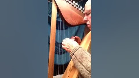 Green sleeves - 26 string pine harp- johnkovac.com