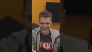 Бывший ПРО Кибеспортсмен опозорился в Warface 😂