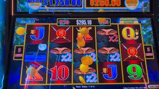 Incredible winning multipliers Dollar Storm slot machine FREE Games BONUS Ninja Moon  screenshot 3