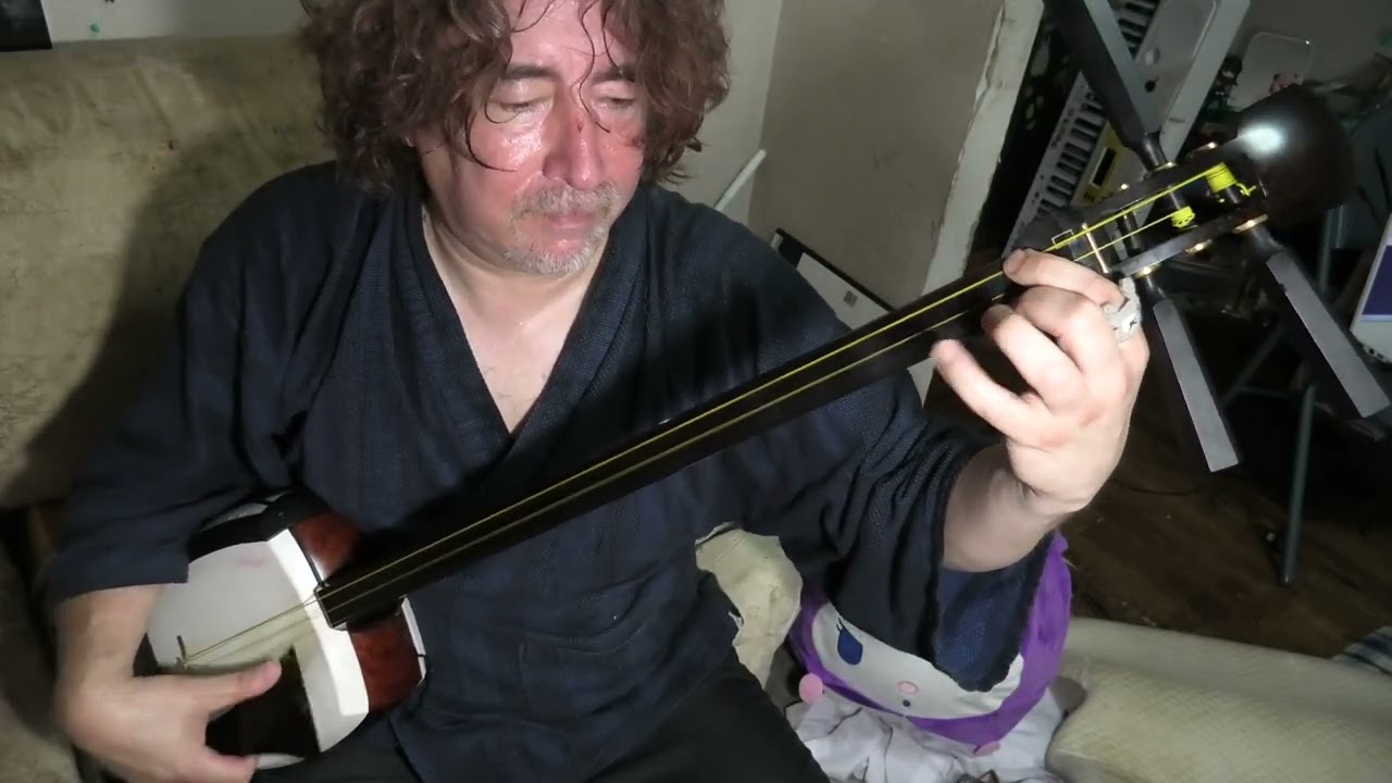 宗 Evil Midnight Shamisen 津軽三味線 - YouTube