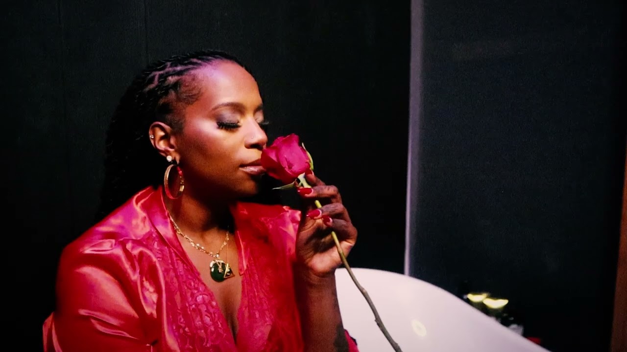 Thee Self Queen x JKDistro "The CBD Rose Box" Promo