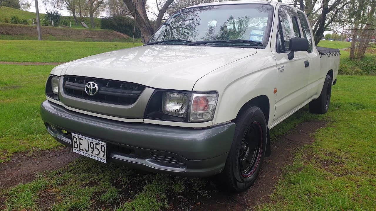 Toyota hilux 2003