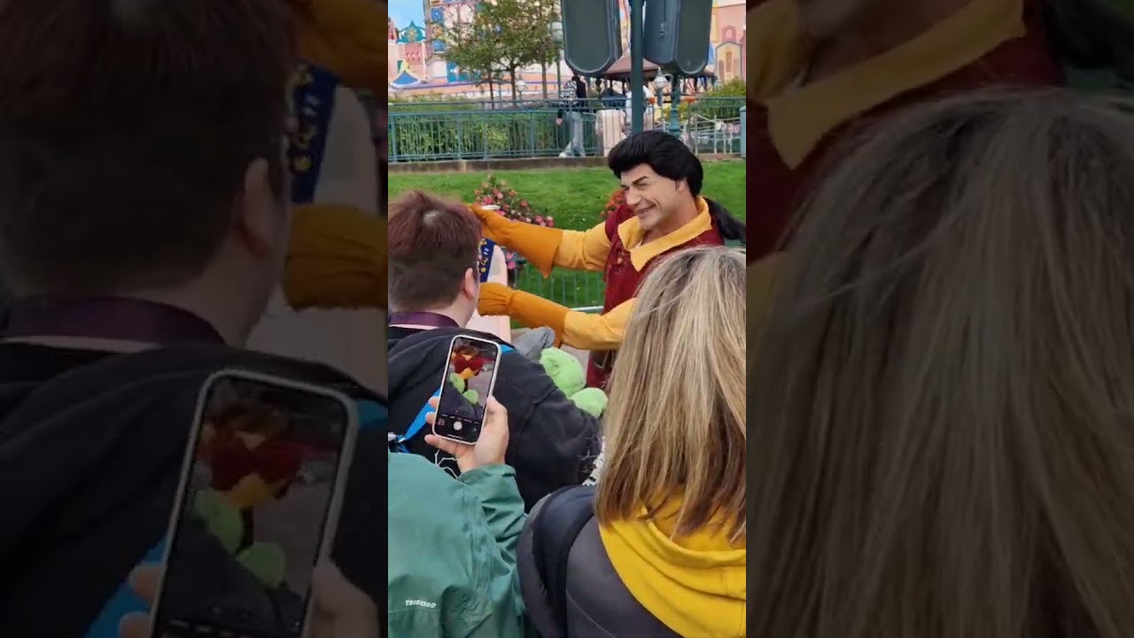 Disneyland Paris  - Gaston - #disney #disneylandparis #disneyfans #disneyfan #disneyvillains #dlp