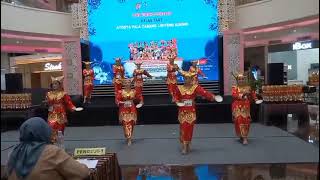 Ujian Kenaikan Tingkat Ayodya Pala Tari Piring Sofyani