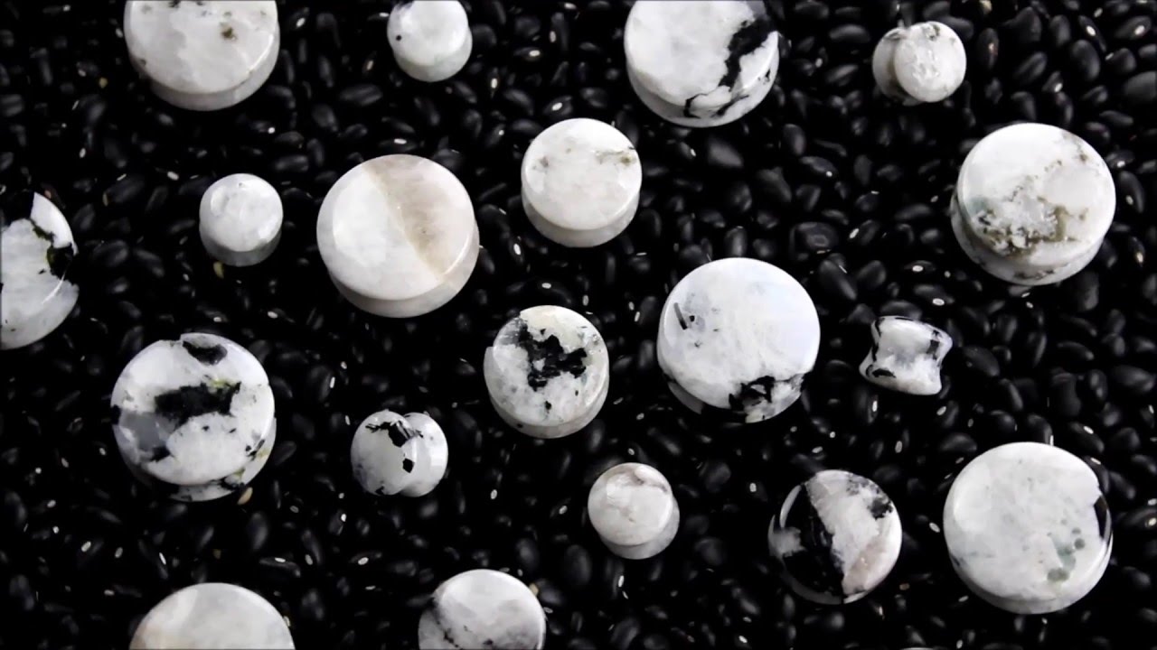 Moonstone Plugs 1/2