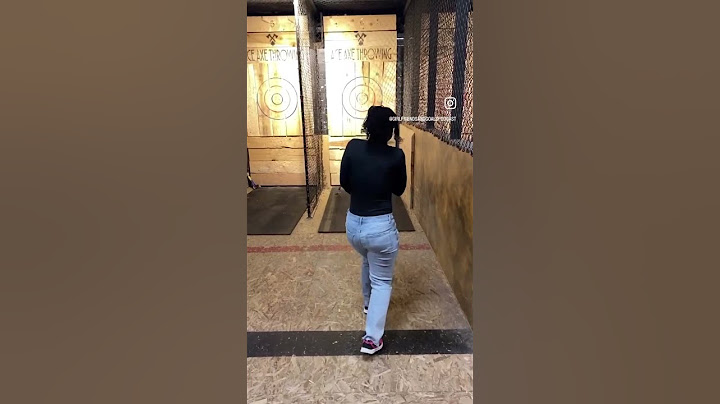 Axe throwing is fun but it’s not for everybody🫣