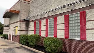 Glenview, IL Steak and Shake goes out of business. 