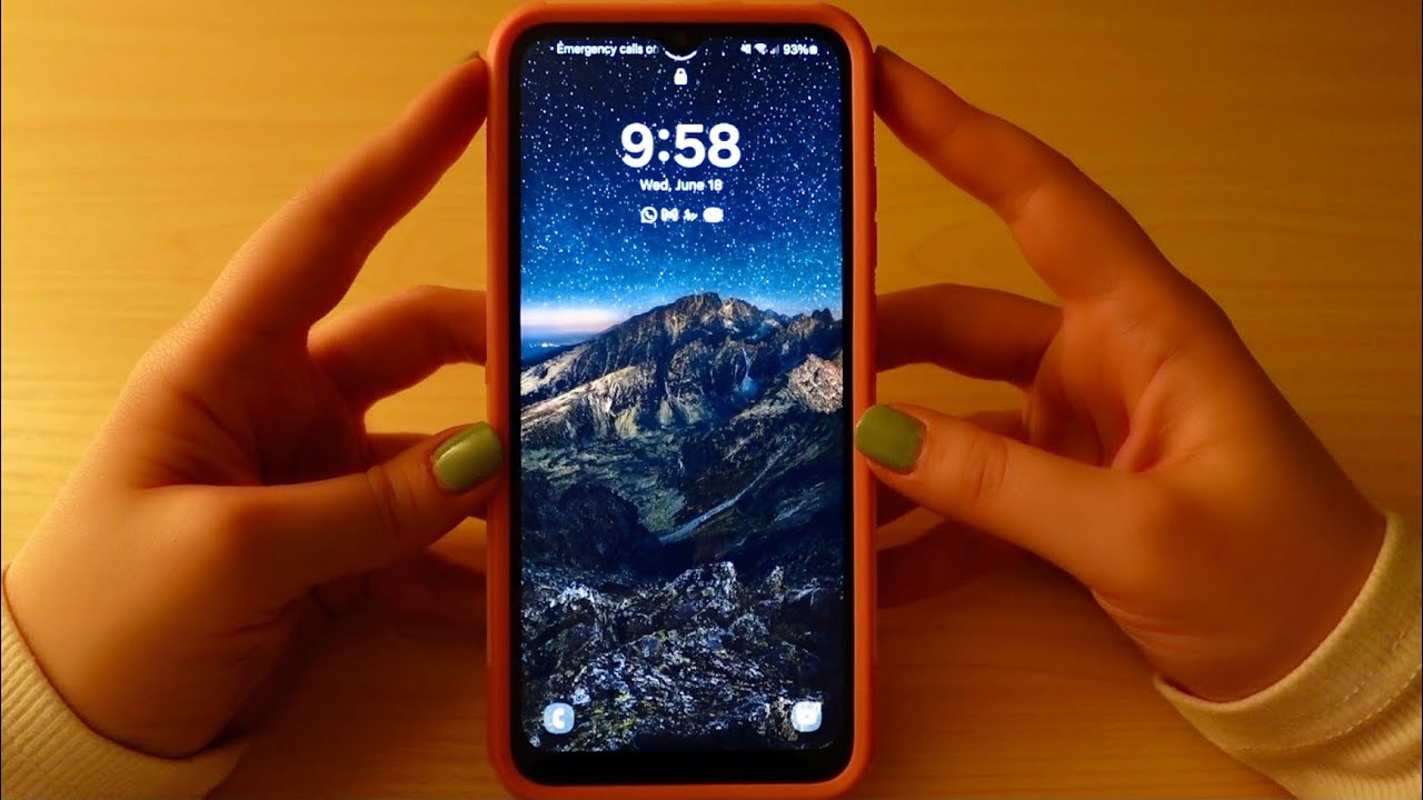 ASMR What's On My Samsung Galaxy a04e + gum chewing