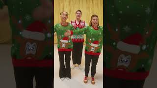 Grandma Got Run Over By A Reindeer Christmas Dance 🦌🎵🎄#Shorts #Christmassong