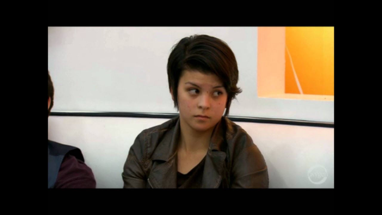 Clips of Nellie Singing- The Glee Project