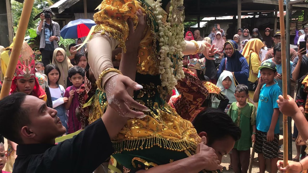 Bausung adat Banjar Kalimantan selatan