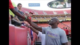 Vikings RB Adrian Peterson indicted on child abuse charges