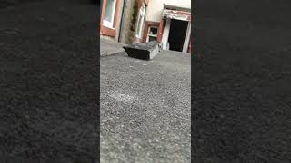 Samsung galaxy S9 super SlowMo Brick falling screenshot 4