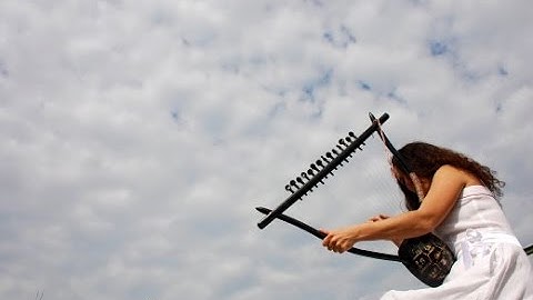 Learn To Play The Ancient Greek Lyre! (Lesson 2 - The Ancient Greek Modes)