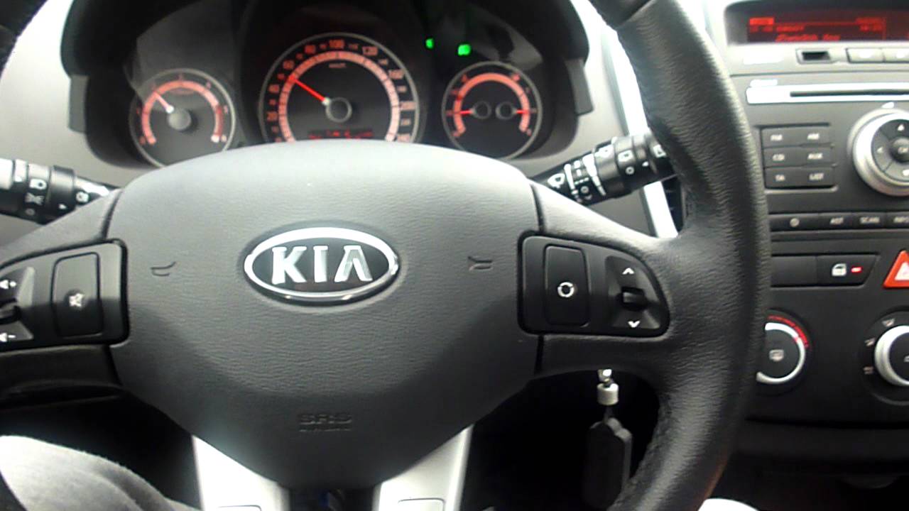 Kia Pro'Ceed 2011 - YouTube