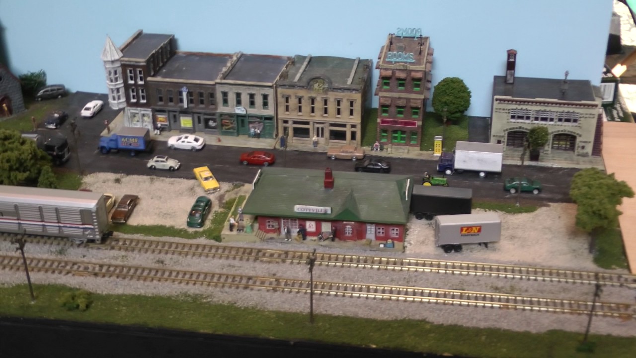 Central Missouri RR Assoc. N scale model train layout at Great Train