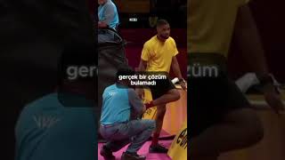 Rakibi Ayakkabısını Verdi Böyle Sportmenlik Görülmedi