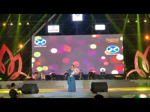 Video Hà Thanh Xuân live tại khu đô thị Xuân Thành Ninh Bình... - youtube