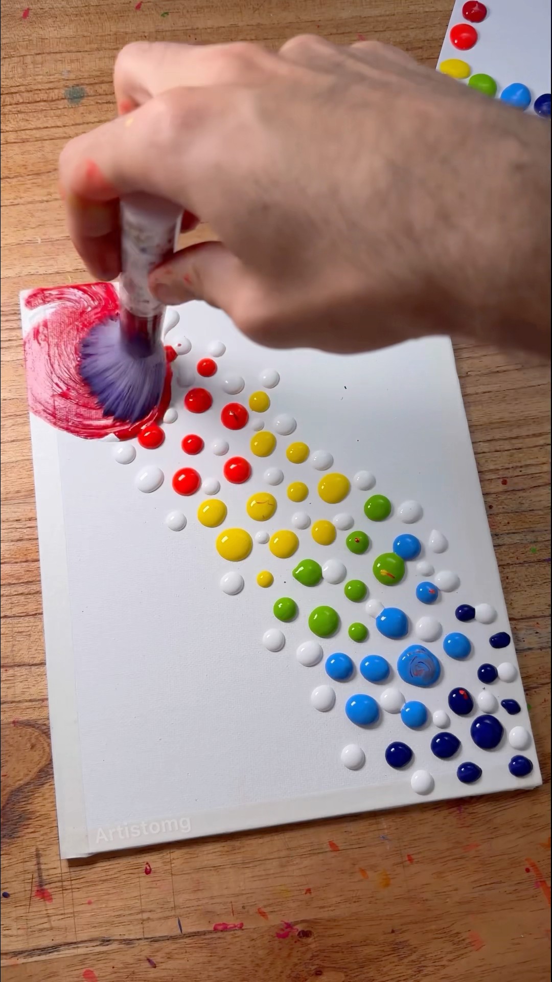 Satisfying Painting with Rainbow Colors Using a Make-up Brush! ?✨? #artistomg #art #shortsart