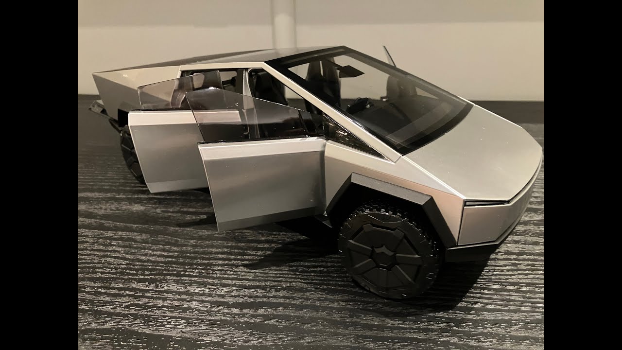 CYBERTRUCK 1:18 Scale Diecast Unboxing - YouTube