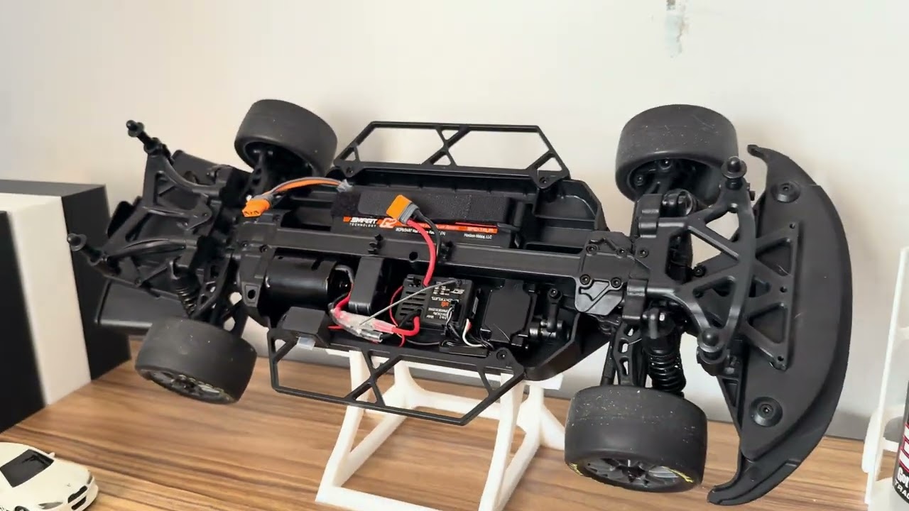 Losi Nascar setup for onroad circuits 