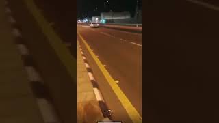 سعودي يشاهد كاميرا ساهر خلف الأشخار   شاهد ما فعله بها!ردة الفعل جريئة!!