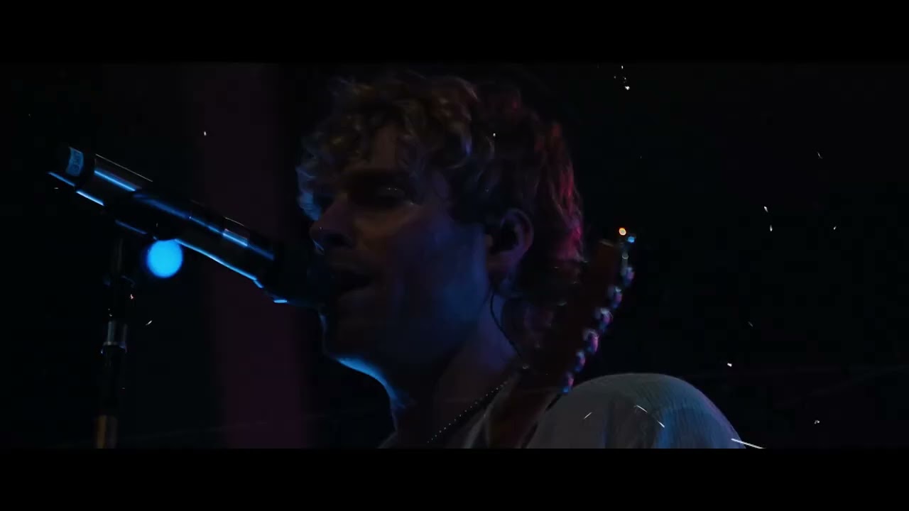 5 SECONDS OF SUMMER: EVERYONE’S A STAR! WORLD TOUR