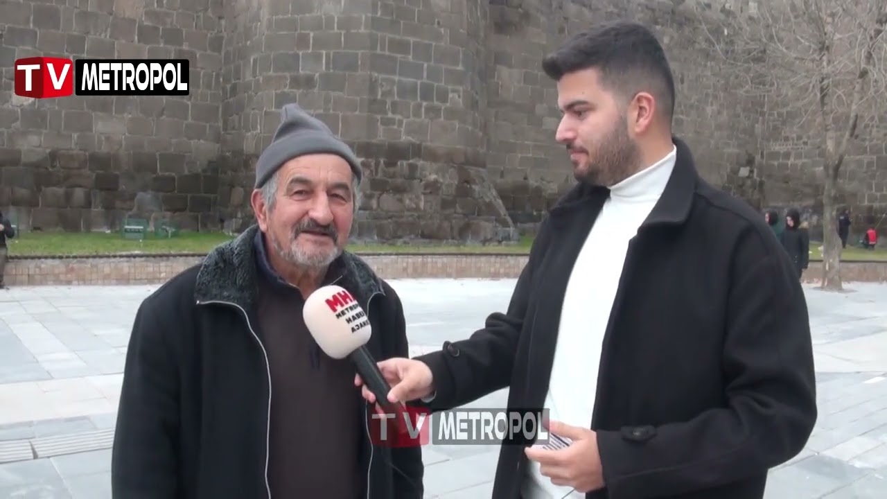 Kayseri'de Sokak Röportajları (924)#kayseri #sokakroportajlari #sondakika #trendingshort  #kesfet