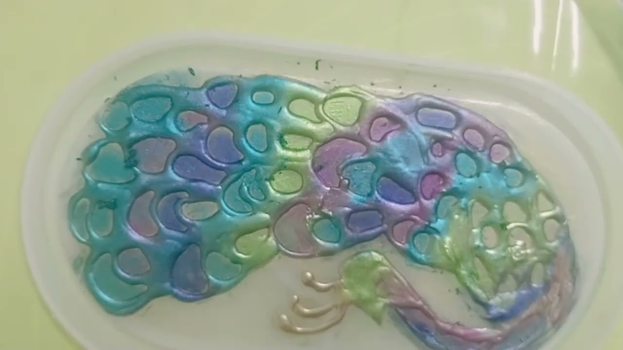 How I made Resin trinket tray 