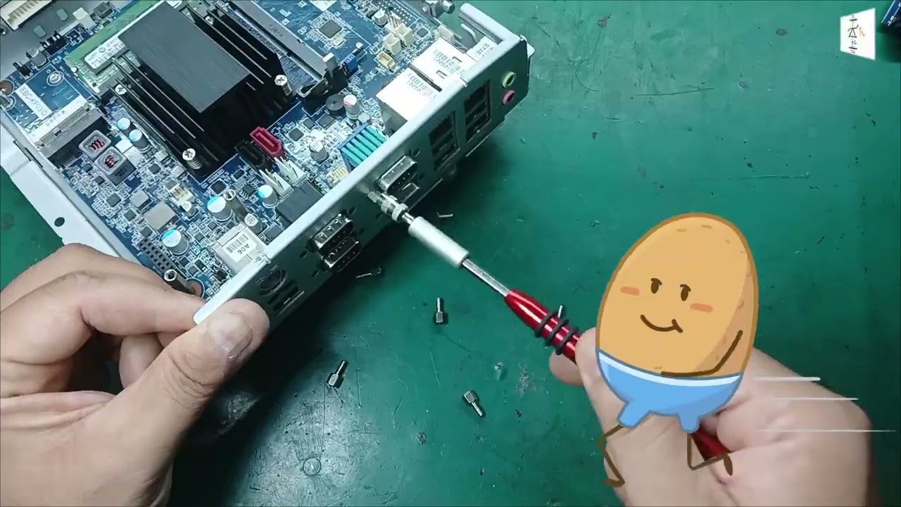 هل يمكن إنقاذ هذا الحاسوب من العطل؟ اكتشف الجواب!