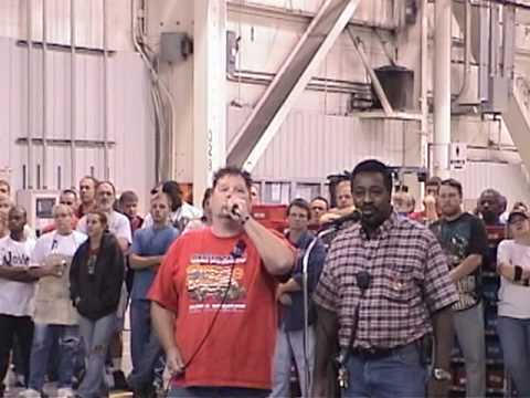 MIKE RAEDER & STEVE WARR SINGING "GOD BLESS THE US...